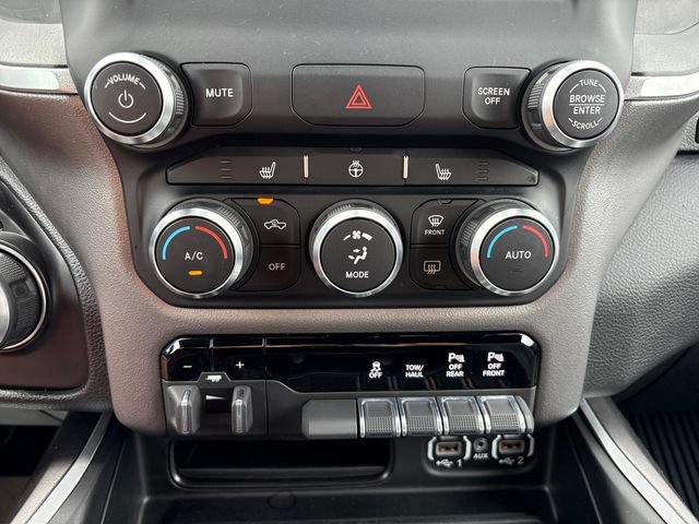 Used 2022 RAM 1500 Big Horn AWD/4WD image 16
