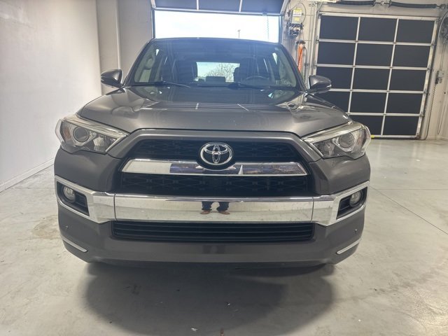 Used 2016 Toyota 4Runner Limited image 3