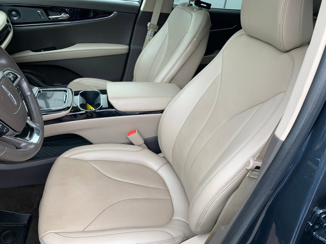Used 2021 Lincoln Nautilus Reserve AWD/4WD image 19