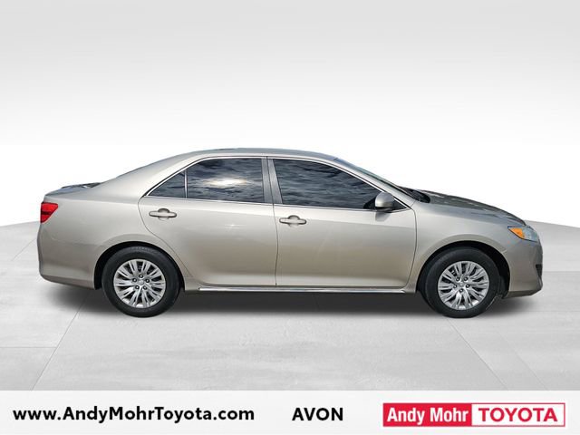 Used 2014 Toyota Camry LE FWD image 8