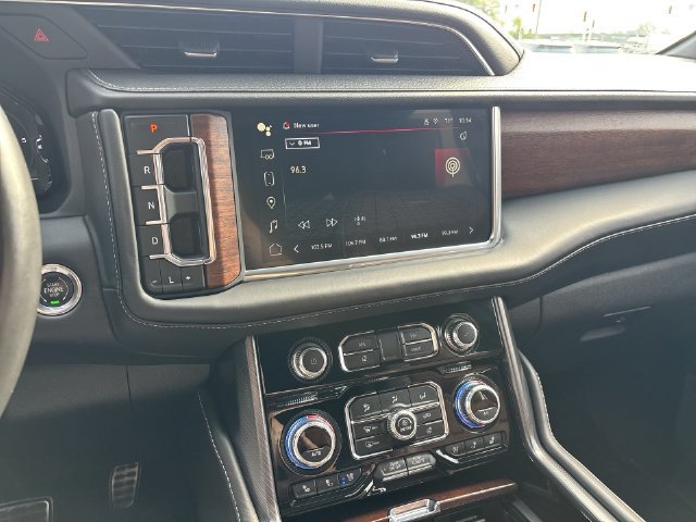 Certified 2023 GMC Yukon Denali Ultimate AWD/4WD image 31