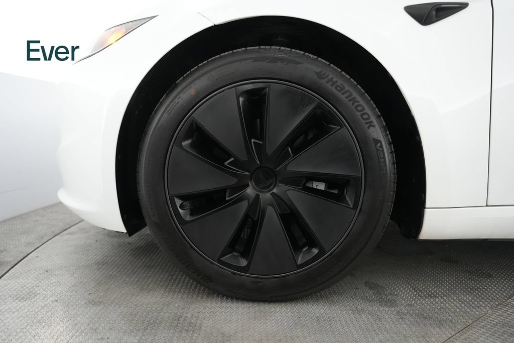 Used 2025 Tesla Model 3 Long Range AWD/4WD image 19