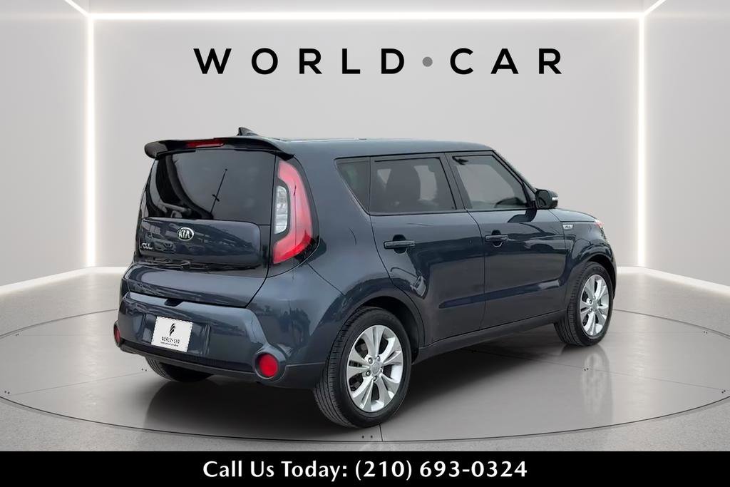 Used 2016 Kia Soul ! FWD image 7