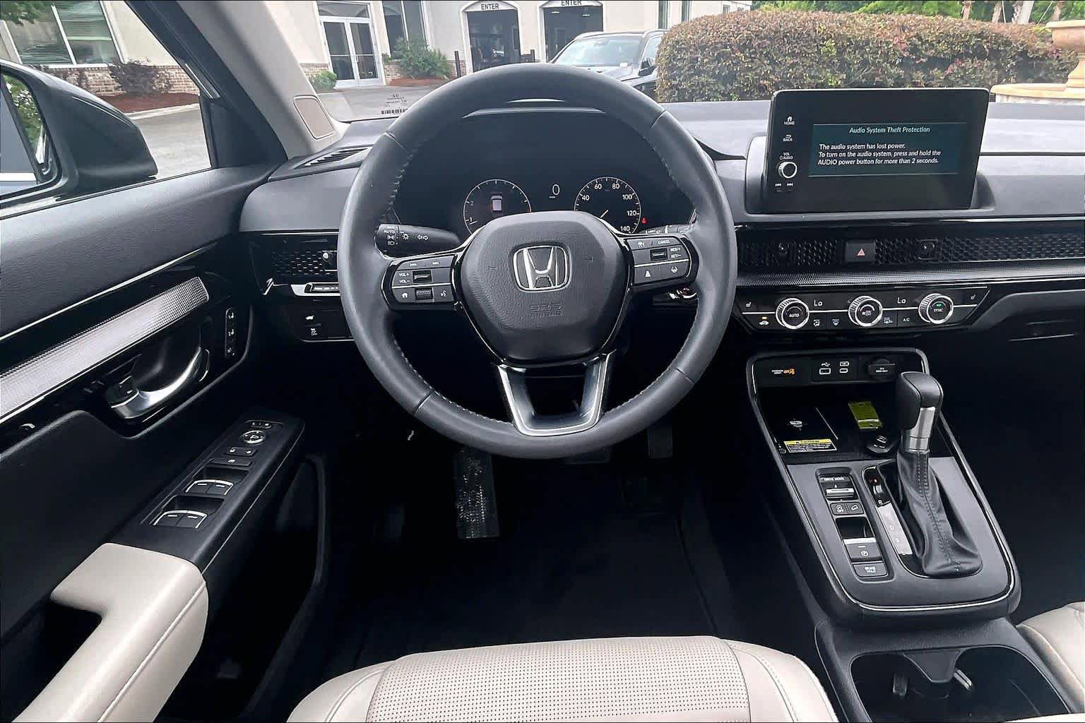 Used 2023 Honda CR-V EX-L image 6