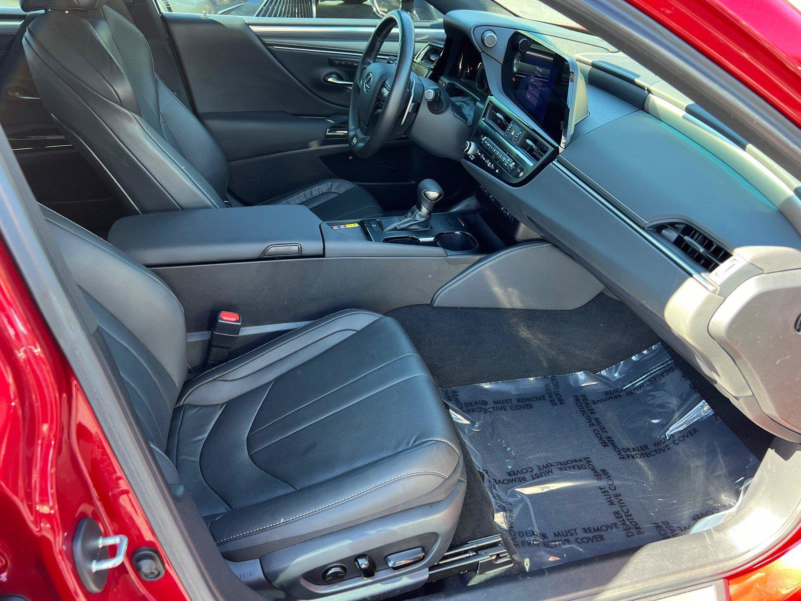 Certified 2023 Lexus ES 350 F Sport w/ Accessory Package (Z2) FWD image 13