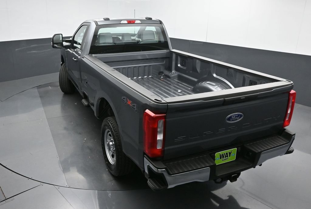 Used 2024 Ford F350 XL w/ XL Chrome Package image 33