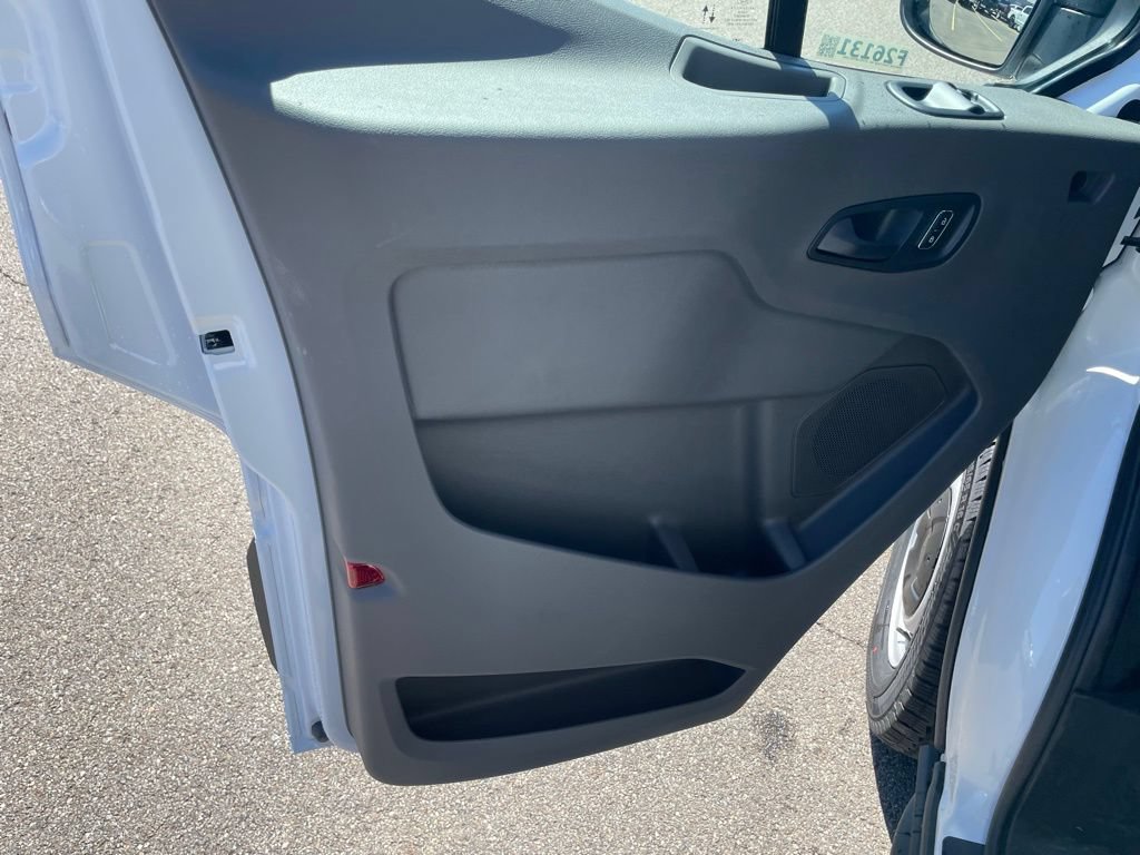 New 2026 Ford Transit 150 Low Roof RWD image 10