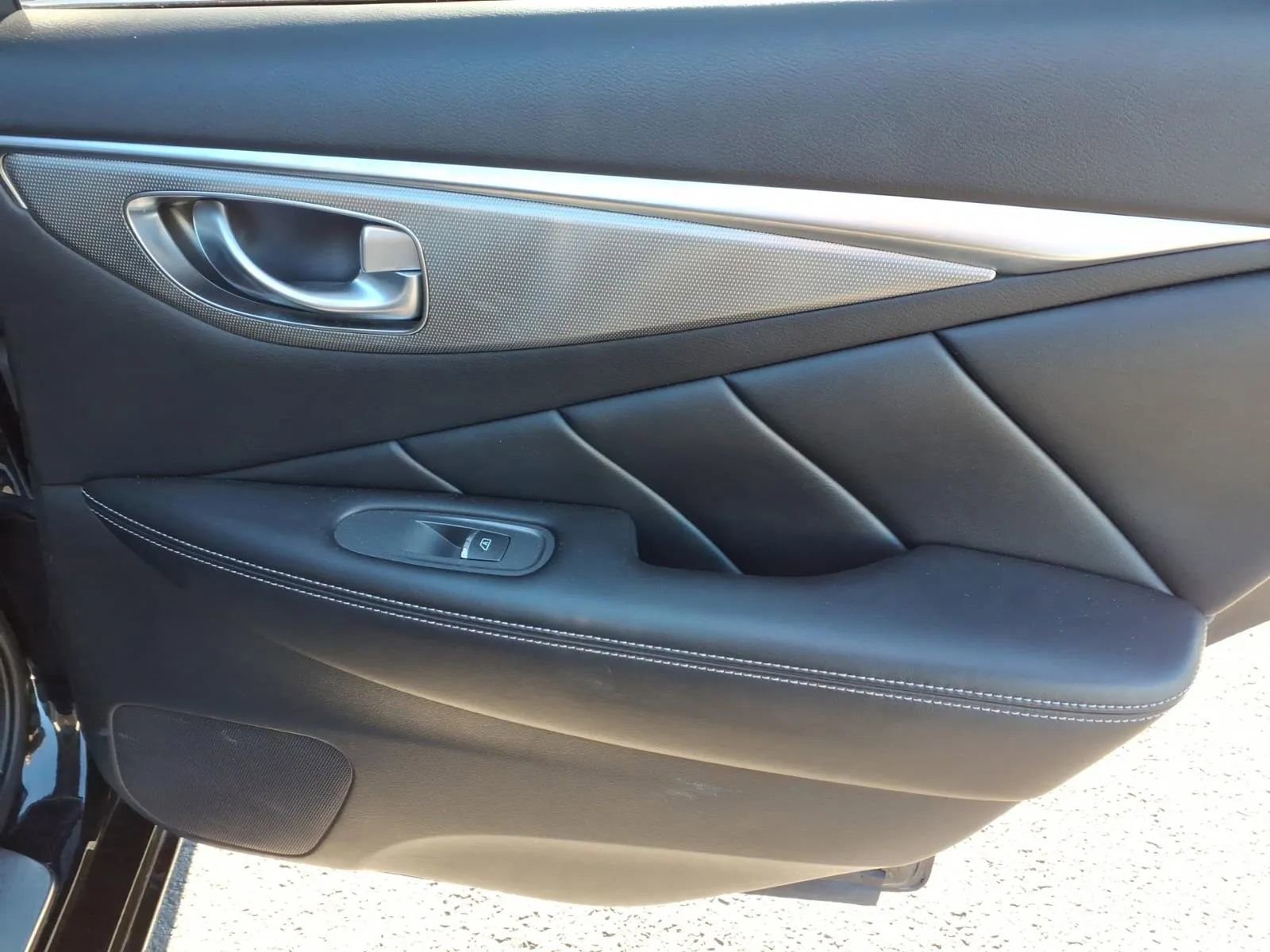 Used 2019 INFINITI Q50 Sport w/ Cargo Package (L96) AWD/4WD image 11