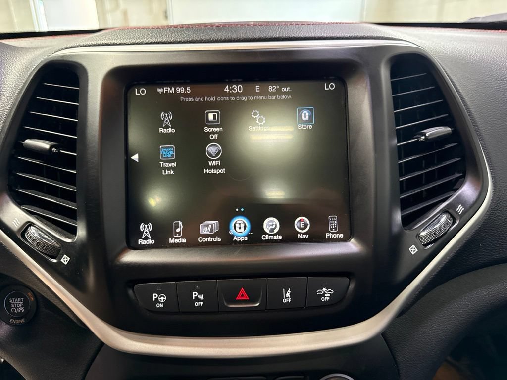 Used 2014 Jeep Cherokee Trailhawk w/ Technology Group AWD/4WD image 19