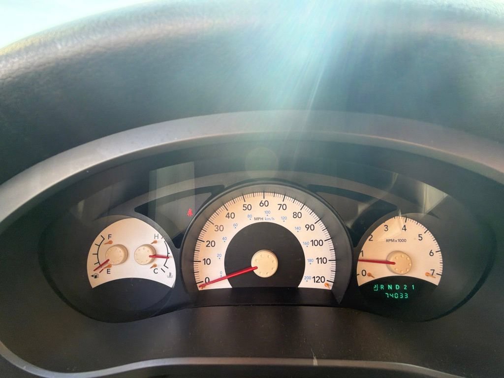 Used 2007 Mitsubishi Raider LS RWD image 7