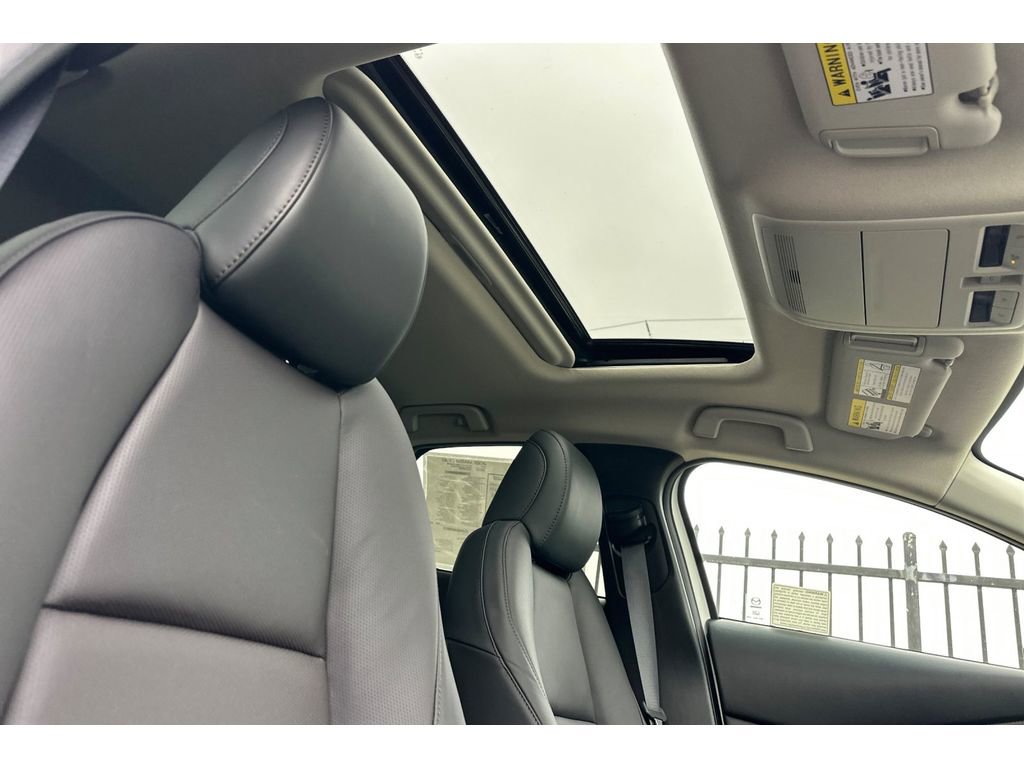 Certified 2025 MAZDA CX-30 2.5 Turbo w/ Premium Package image 15