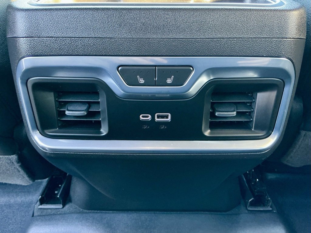 Used 2022 GMC Sierra 1500 SLT image 35