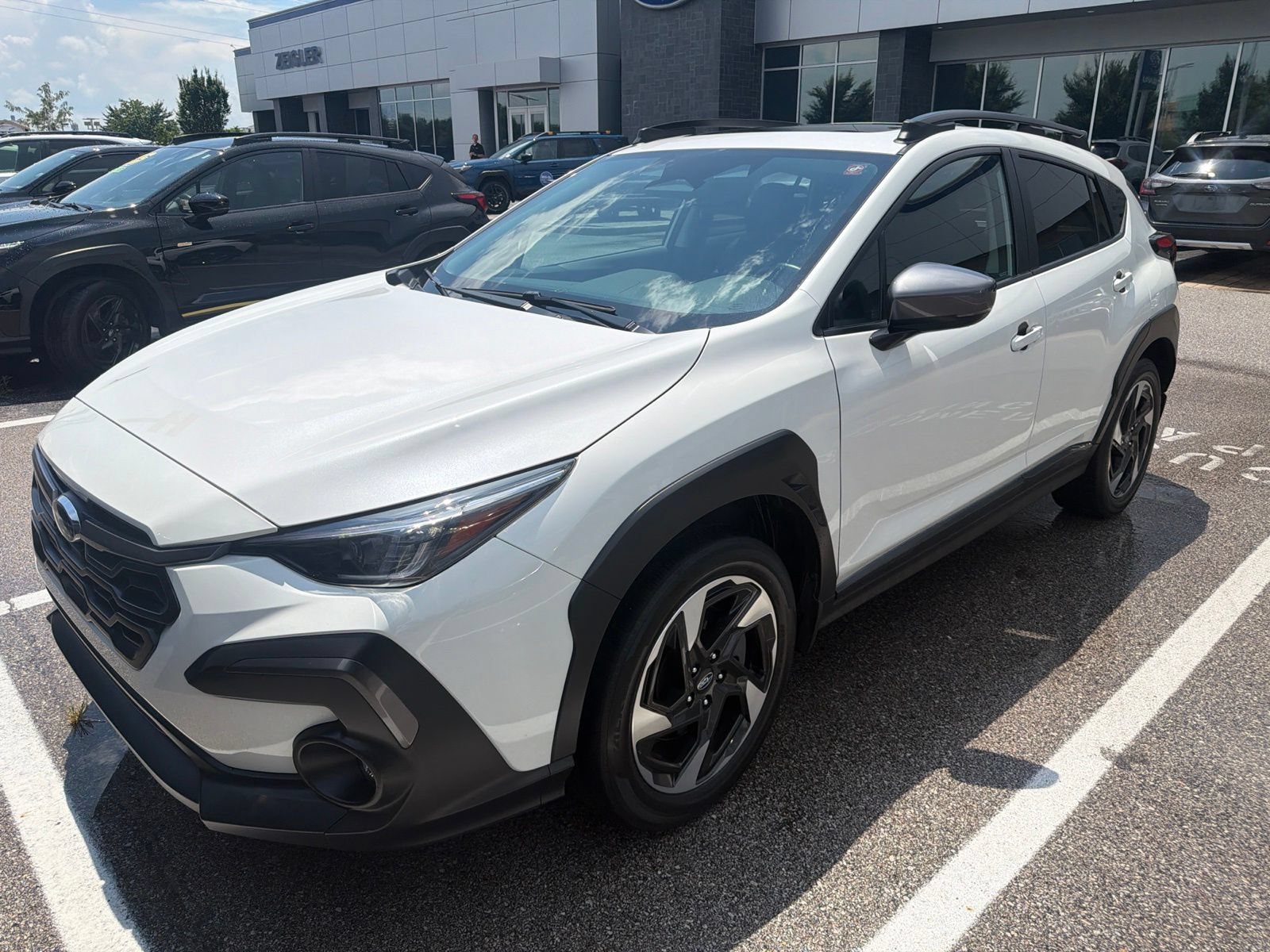 Used 2024 Subaru Crosstrek 2.5i Limited w/ Popular Package #3A AWD/4WD image 3