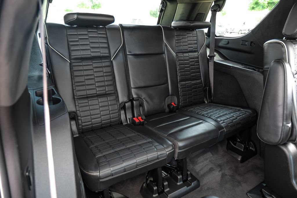 Used 2021 Cadillac Escalade Sport Platinum w/ LPO, ONYX Package AWD/4WD image 49