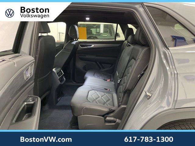 New 2026 Volkswagen Atlas Cross Sport SE image 10