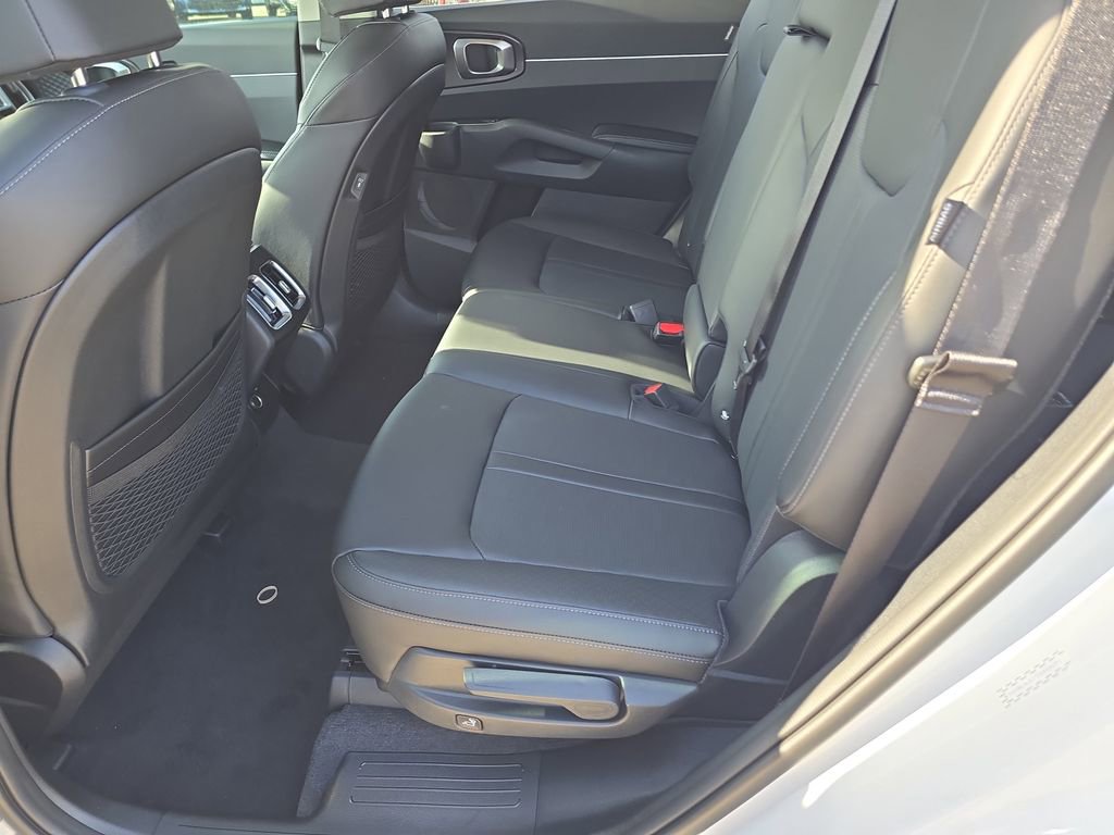 New 2026 Kia Sorento S image 16