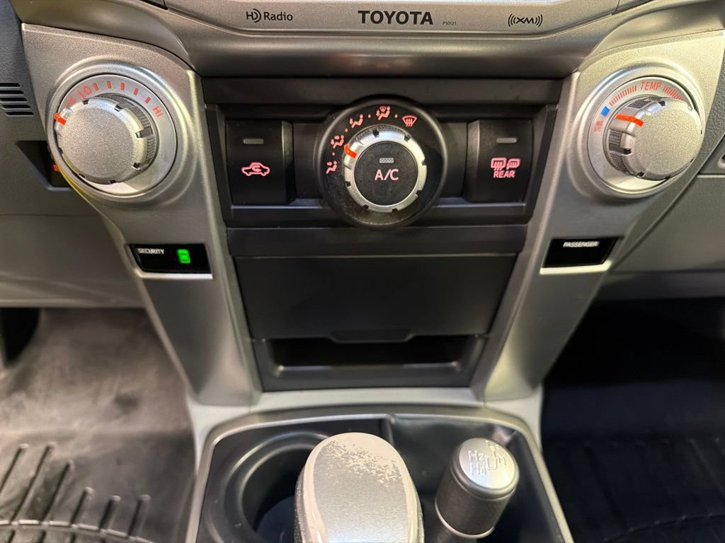 Used 2012 Toyota 4Runner SR5 w/ Premium Pkg AWD/4WD image 15