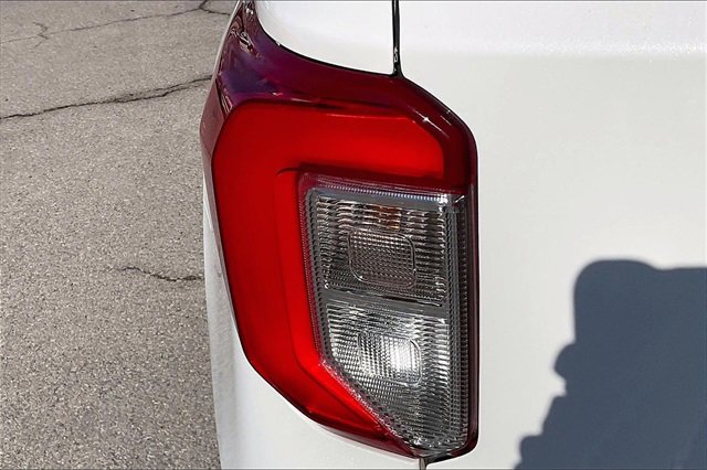 Used 2022 Ford Explorer Platinum w/ Technology Package image 27