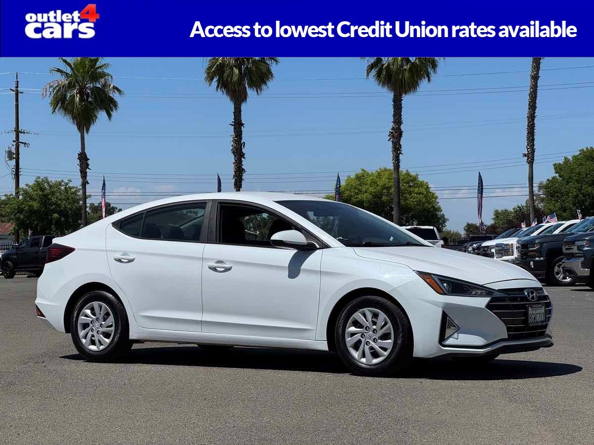 Used 2019 Hyundai Elantra SE w/ Cargo Package