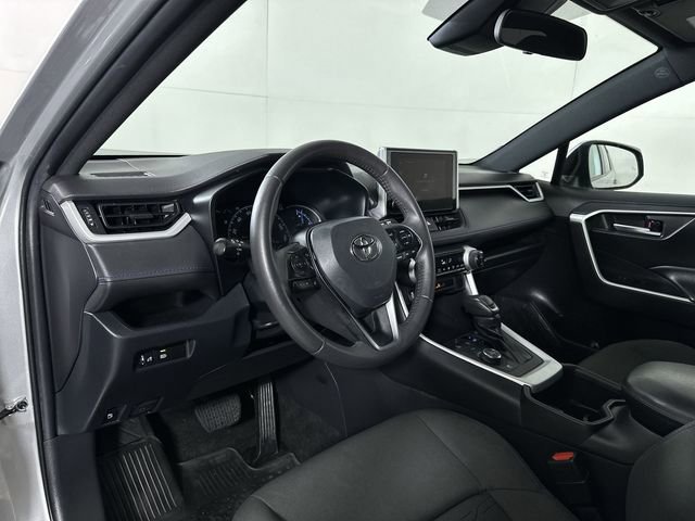 Used 2023 Toyota RAV4 SE AWD/4WD image 10