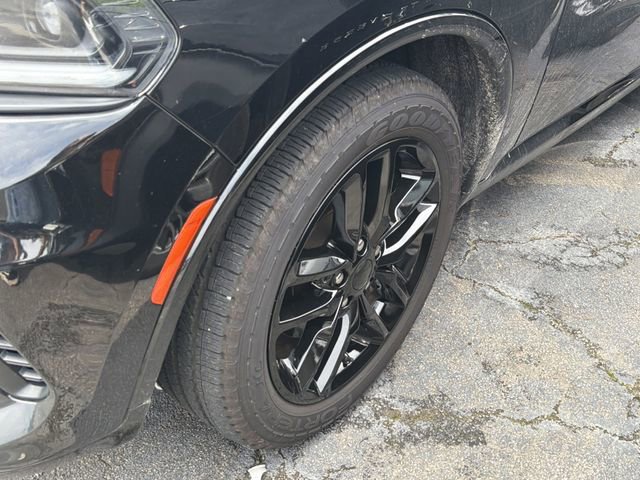 Used 2024 Dodge Durango GT RWD image 3