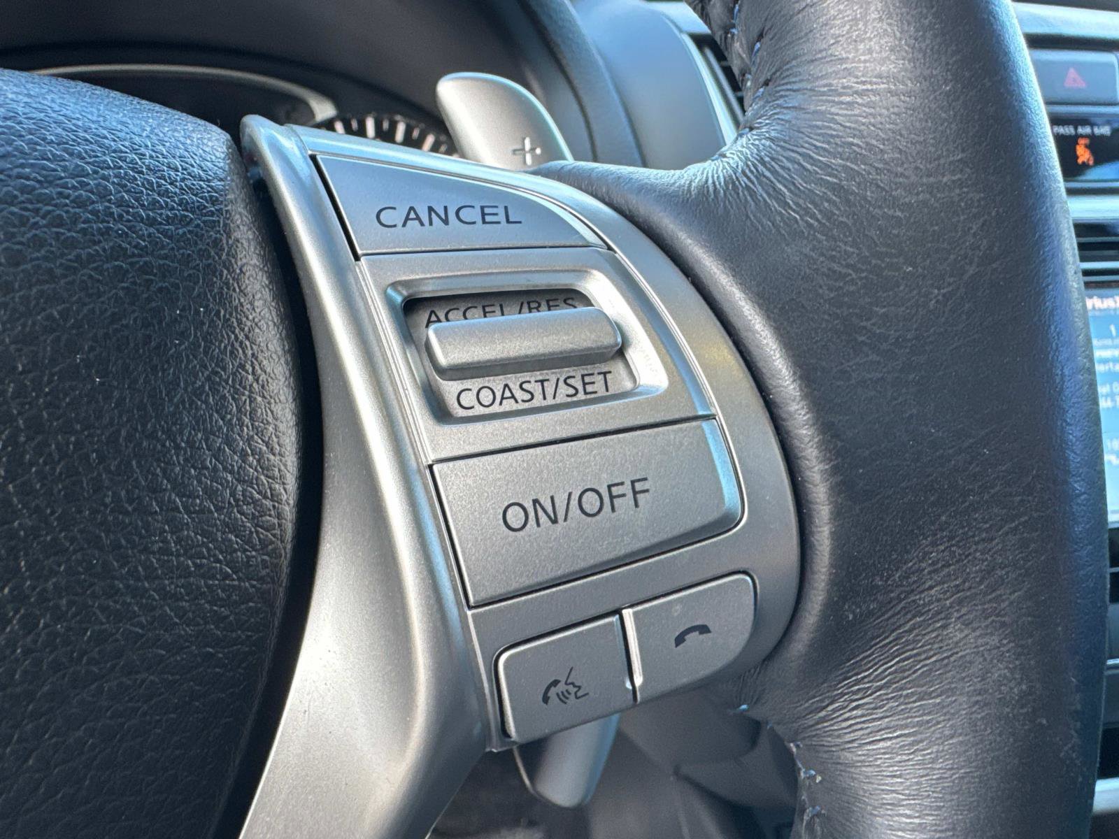 Used 2018 Nissan Altima 2.5 SR w/ SR Special Edition image 29