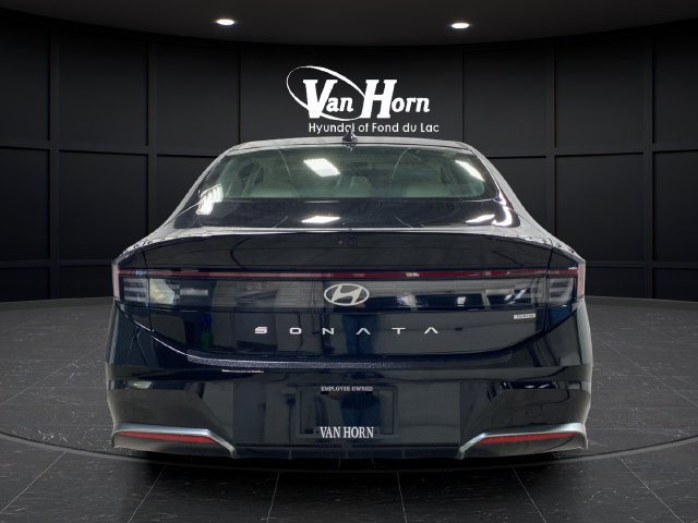 Certified 2025 Hyundai Sonata SEL FWD image 6