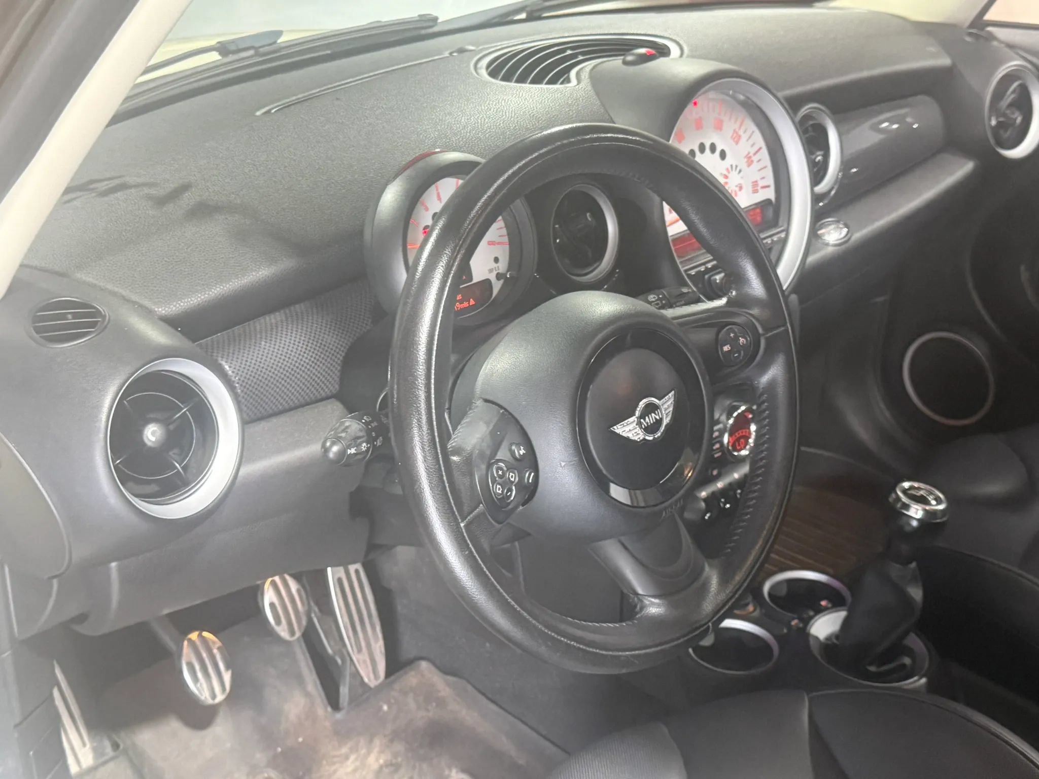 Used 2013 MINI Cooper Clubman S FWD image 13