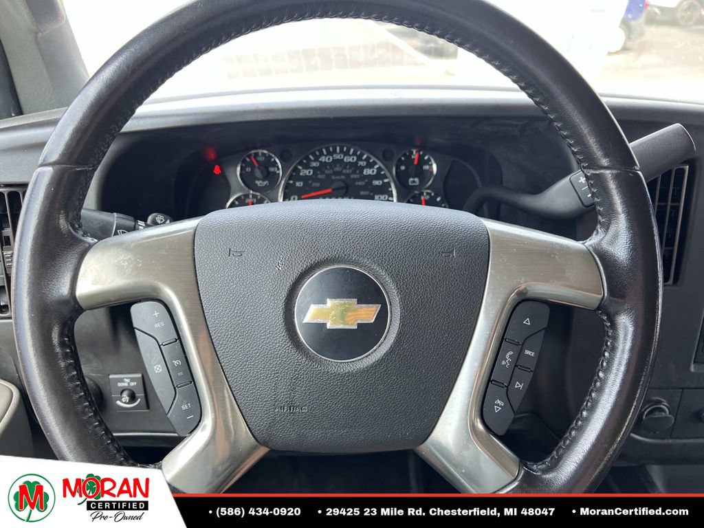 Used 2019 Chevrolet Express 3500 LS RWD image 21