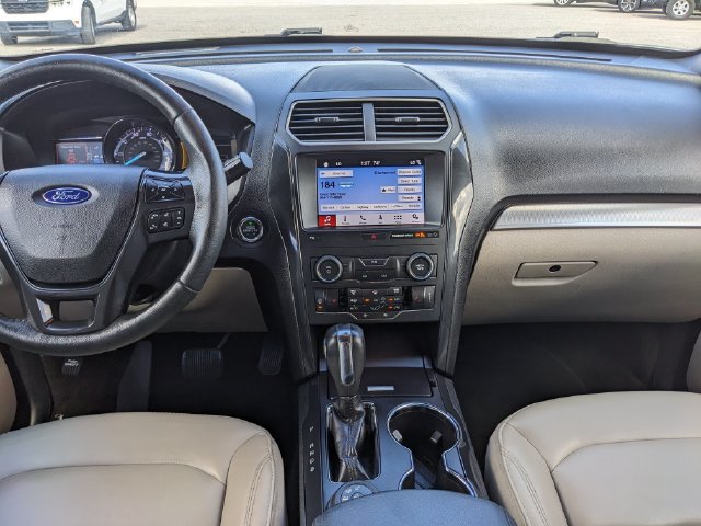 Used 2019 Ford Explorer XLT w/ Equipment Group 202A AWD/4WD image 18
