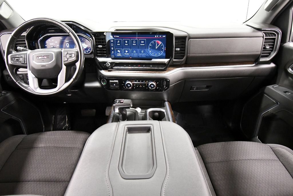 Used 2022 GMC Sierra 1500 Elevation AWD/4WD image 3
