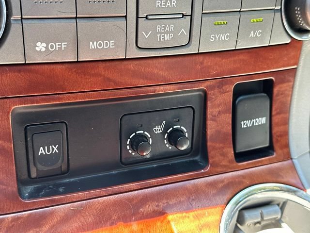 Used 2010 Toyota Highlander Limited AWD/4WD image 36