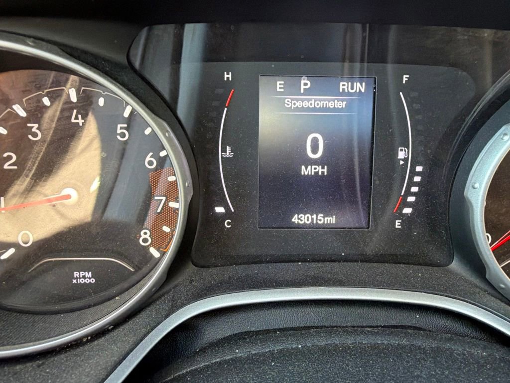 Used 2020 Jeep Compass Latitude FWD image 21