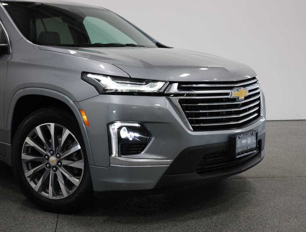 Used 2023 Chevrolet Traverse Premier AWD/4WD image 3