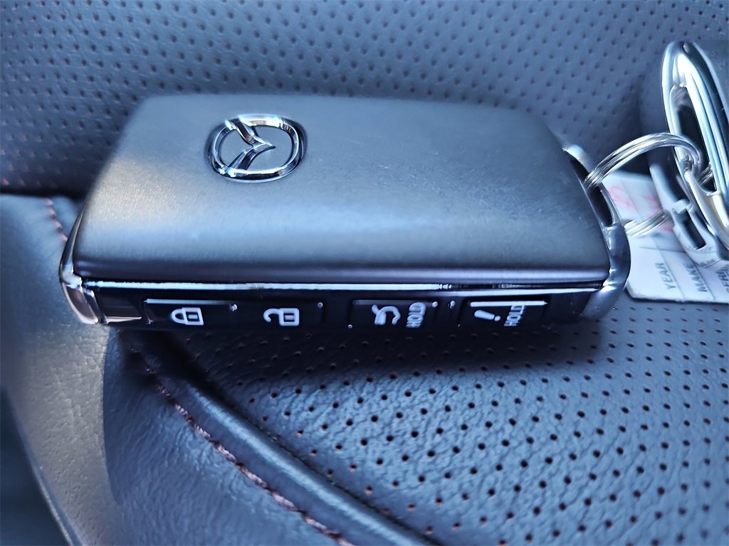 New 2025 MAZDA CX-30 2.5 Turbo w/ Premium Plus Pkg image 35