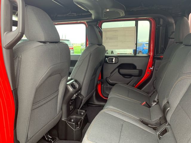 New 2024 Jeep Gladiator Sport image 12