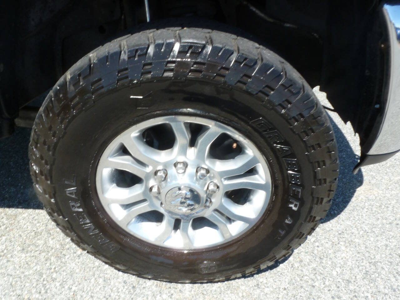 Used 2014 RAM 2500 Outdoorsman AWD/4WD image 19