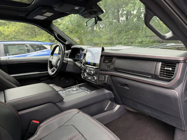 Used 2023 Ford Expedition Limited AWD/4WD image 42