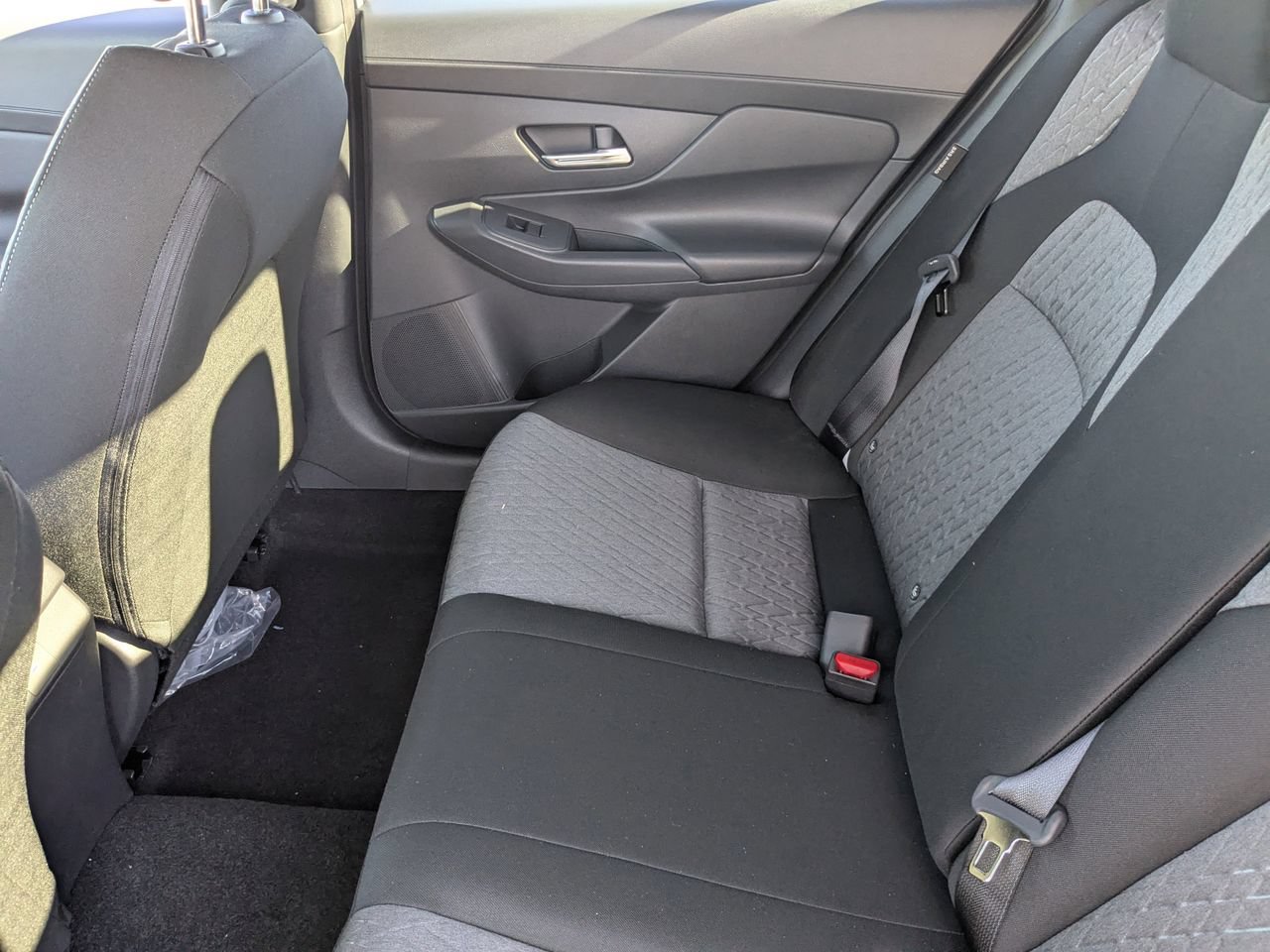 New 2026 Nissan Sentra SV w/ Floor Mat Package FWD image 28