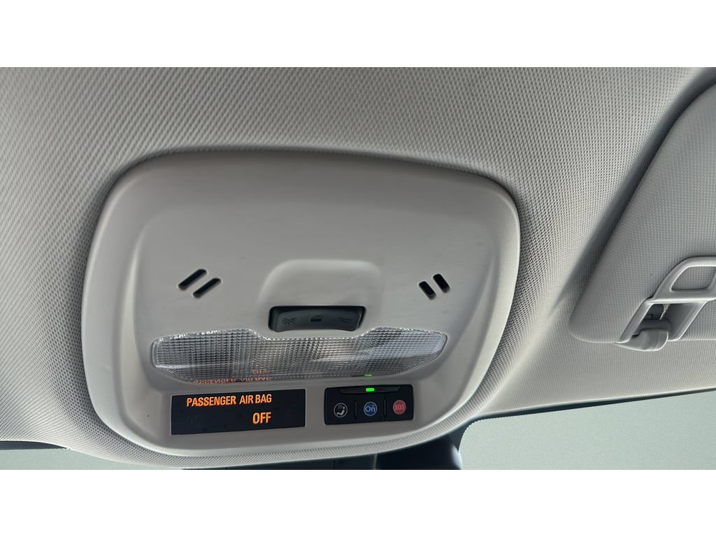 Used 2025 Chevrolet Trax LS FWD image 22