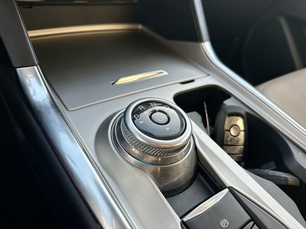 Used 2023 Ford Explorer Limited image 48