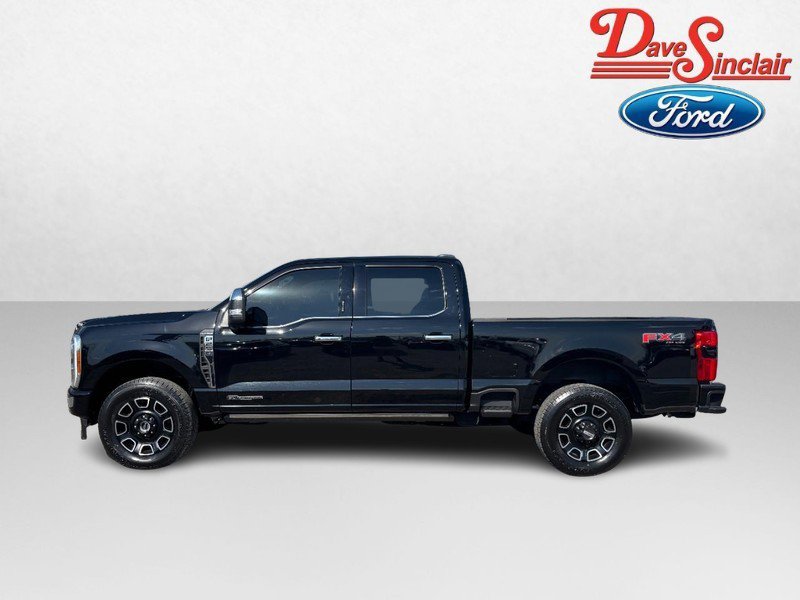 Used 2023 Ford F250 Platinum image 10