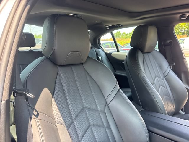 Used 2024 BMW 530i RWD image 26