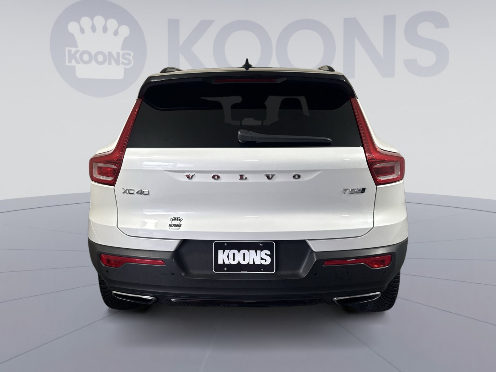 Used 2020 Volvo XC40 T5 R-Design AWD/4WD image 5