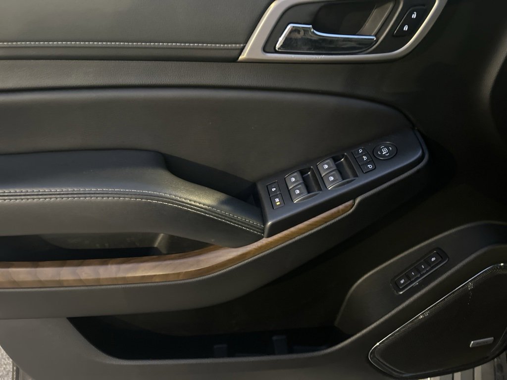 Used 2019 GMC Yukon Denali w/ Denali Ultimate Package image 9