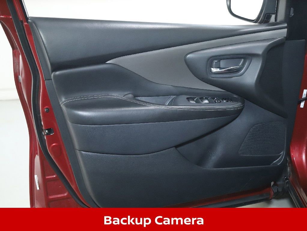 Used 2019 Nissan Murano SV image 16