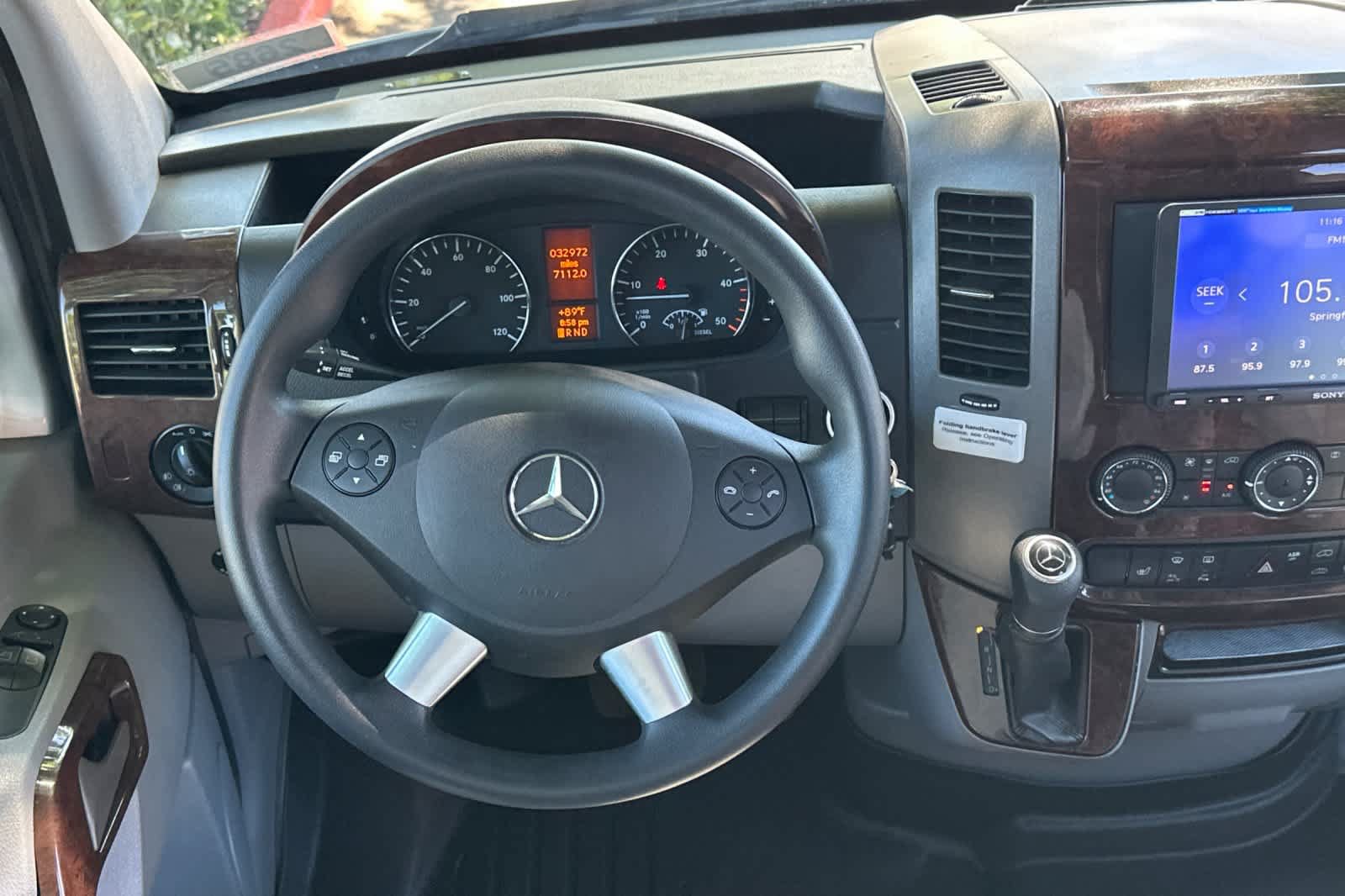 Used 2015 Mercedes-Benz Sprinter 3500 image 12