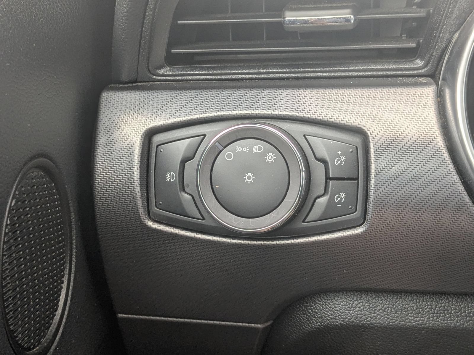 Used 2019 Ford Mustang Premium w/ Equipment Group 201A RWD image 16
