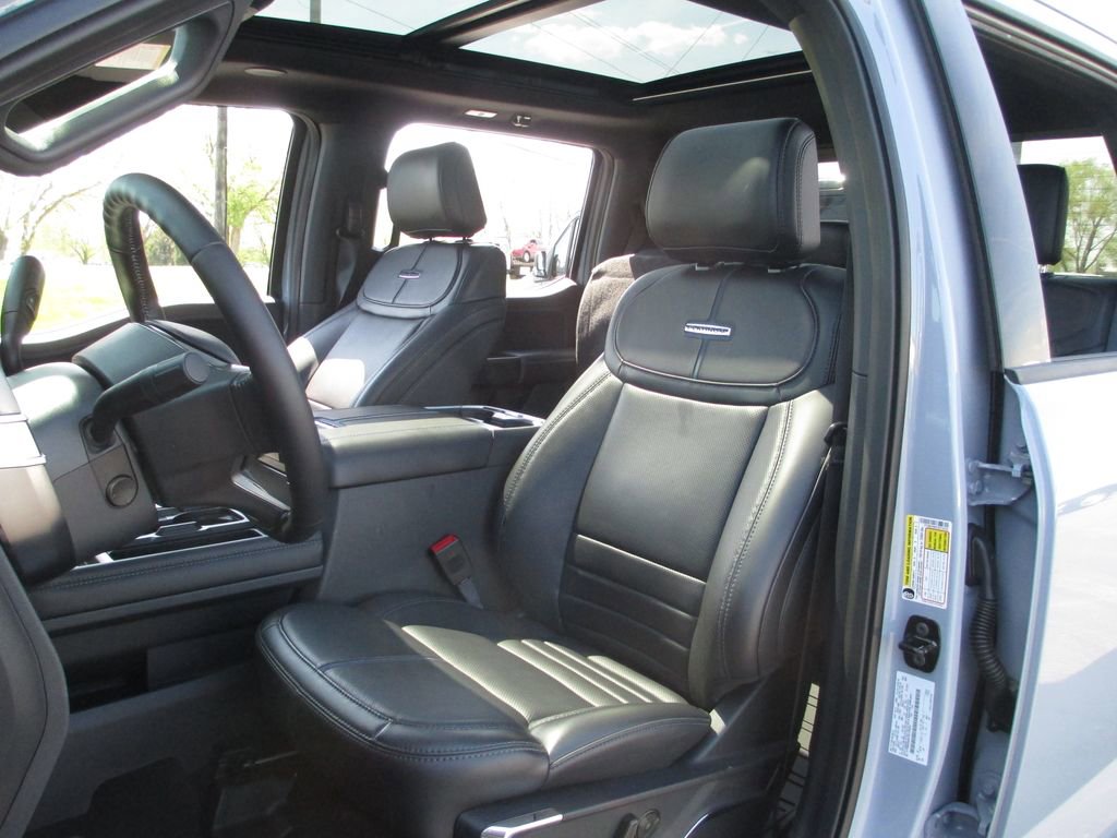 Used 2026 Ford F250 Platinum AWD/4WD image 22