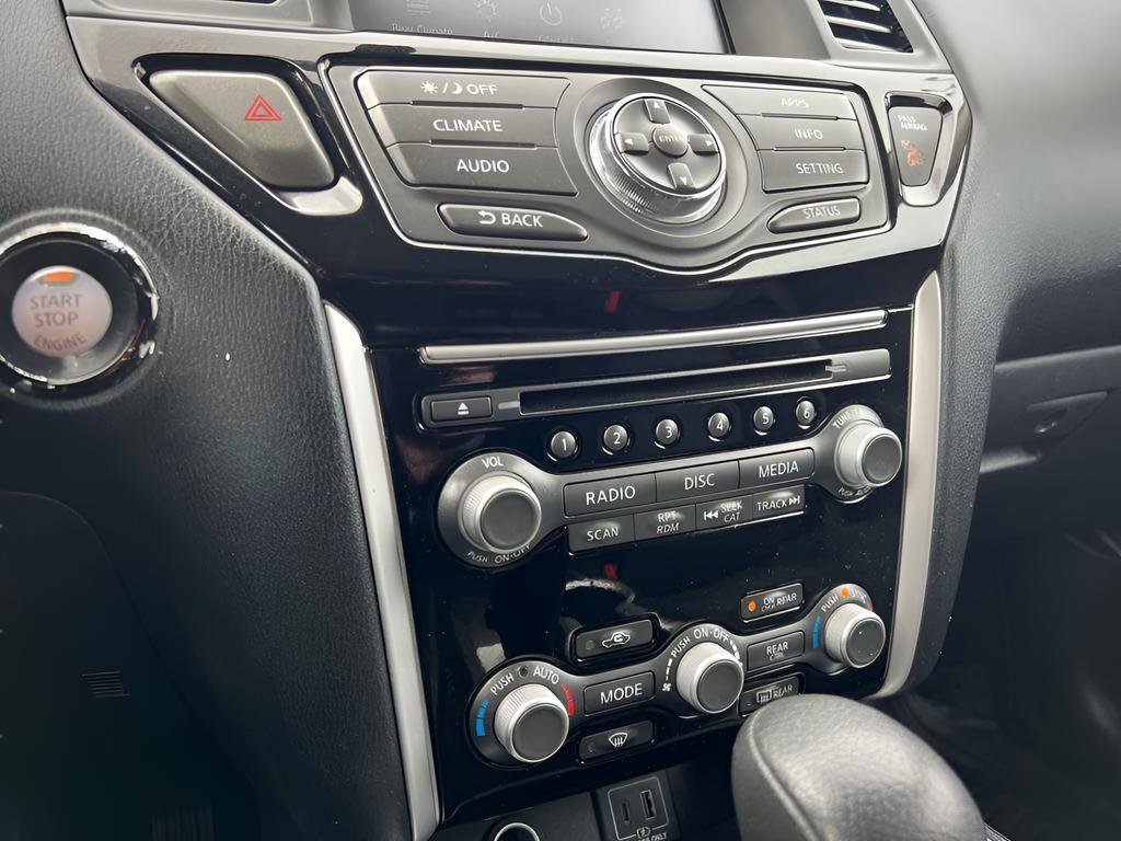 Used 2019 Nissan Pathfinder S image 51